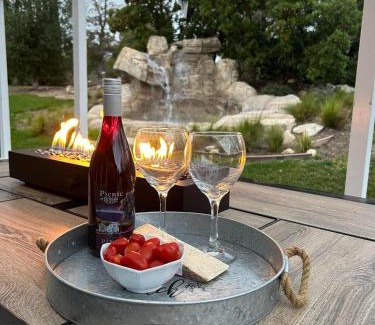 Templeton House | Summer Place