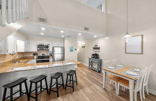 Laguna Beach Condo | Summer Sale: Well-Stocked Gulf Front Retreat with Amazing Views! Community Pool!
