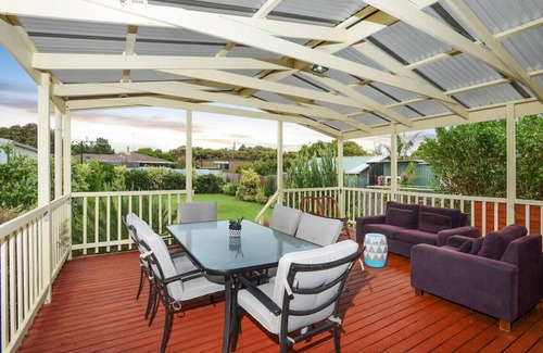 Middleton House | Summer Salt - 82 Padman Cres, Middleton