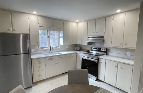 Traverse City House | Summer Sand & Fun Beachfront Vacation Traverse City In Cottage