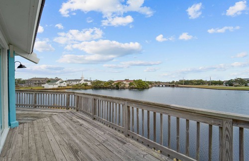 Hatteras House | SUMMER SAVINGS - Canalfront Dog Friendly Home in Hatteras with Private Dock