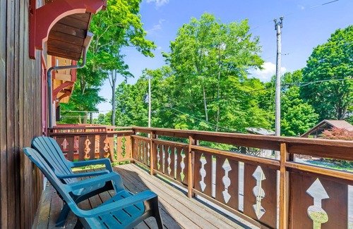 Indian Lake Ski Chalet | Summer Special! Indian Lake Chalet w/Dock & Golf – Relax & Unwind