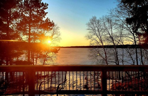 Nevis House | SUMMER WEEKLY DISCOUNT! 5 bed 3 bath Home Near Nevis MN