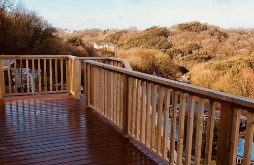 Mumbles Apartment | Summercliffe Chalet No 75