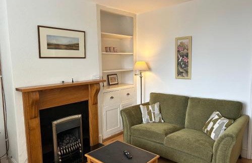 Little Malvern House | Summerfield