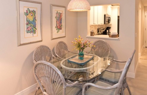 Crescent Beach Condo | Summerhouse 215 Ocean view newly remodeled!