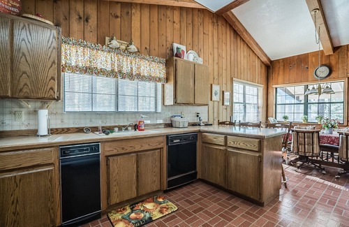 Greer Cabin | Summit Pines: Escape the heat