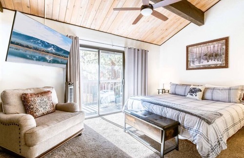 Summit Estates Ski Chalet | Summit Shack B! Walking Distance to Slopes!