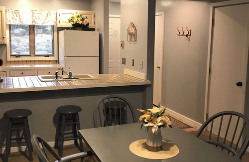 Bellaire Apartment | Summmit Sunsets 562 - Ski, Golf and more !
