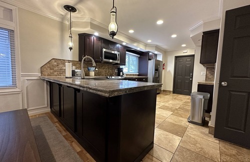 Downtown Rochester Apartment | Sumner Park Residence