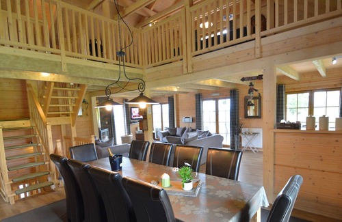 Septon Ski Chalet | Sumptuous Chalet in Septon with Sauna and bubble bath