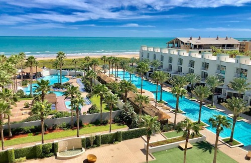 South Padre Island Apartment | Sun and beach at your feet! @ The Sapphire 604