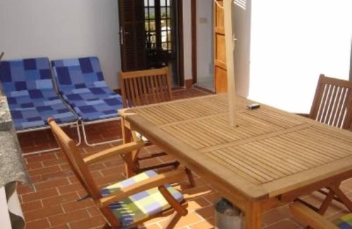 Ariany Apartment | sun and field (with wifi)