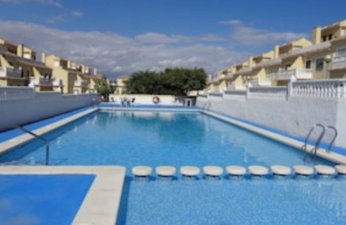 Puerto Marino Villa | Sun & Beach, 3 Bed Family Villa, WiFi, Pool & Private Solarium, UK/Euro Satellit