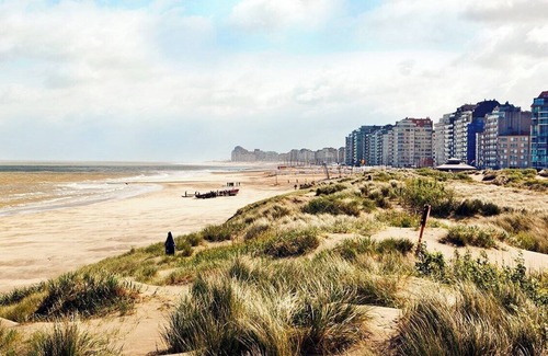 Zeebrugge Apartment | "Sun, beach & comfort - family-friendly renovated appartment"