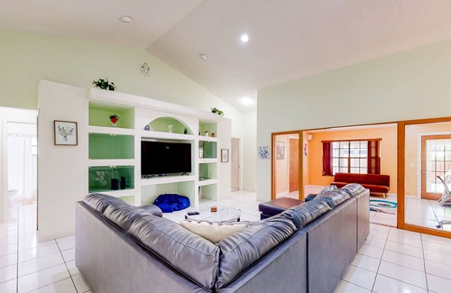 Stonehedge House | Sun Beam House | House in Tampa located in Carrollwood Village