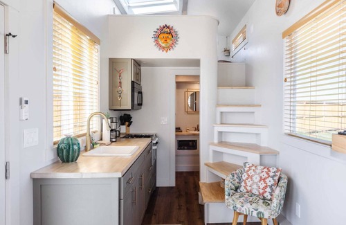 Apple Valley Apartment | Sun Catcher Summary: