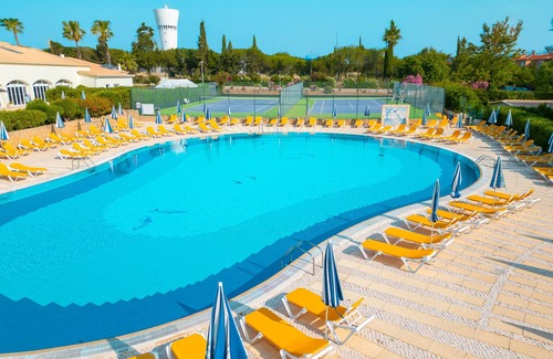 Portimao Villa | Sun, Comfort & Pools in Portimão