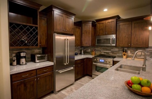 Park City House | Sun-filled Townhouse with Mountain Views!
