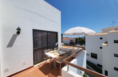Areias de Sao Joao Apartment | Sun House