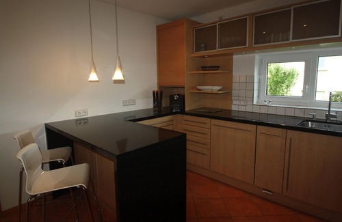 Ludwigshafen House | Sun house with fireplace and terrace, 200sqm, 4 bedrooms, max. 8 people