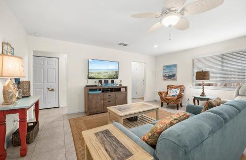 Butler Beach House | Sun Kissed Cottage
