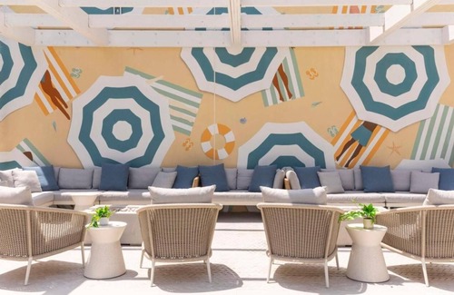 Singer Island Hotel | Sun-Kissed Shores! Outdoor Pool, Beach Access, Onsite Restaurant - 2 Units