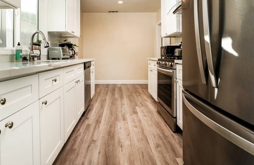 Hawthorne House | Sun Kissed Solace