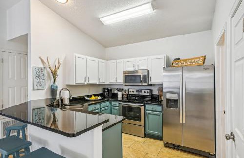 Seaspray Apartment | Sun Rays and Beach Days at Seaspray
