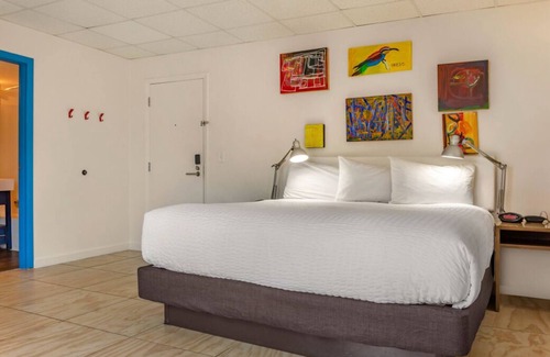 St. Pete Beach Resort | Sun, Sand, and Sea: Your Home Away from Home in St. Pete Beach! 2 Outdoor Pools