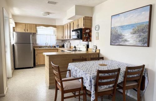 Bonita Springs House | Sun, Sand & Savings - Bonita Cozy Cottage Escape