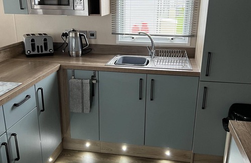 Whitley Bay Cabin | Sun sea and sand at Whitley bay caravan park