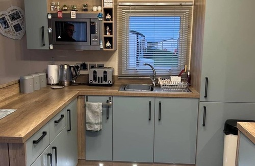 Whitley Bay Cabin | Sun sea and sand at Whitley bay caravan park