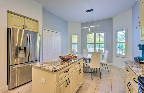 Bee Ridge House | Sun-Soaked Sarasota Oasis w/Pool & Hot Tub!