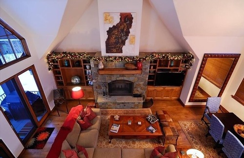 Ketchum House | Sun Valley Luxury Home Near River Run Lodge and walking distance to town