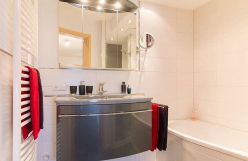 Langenwang Apartment | Sunbathing area