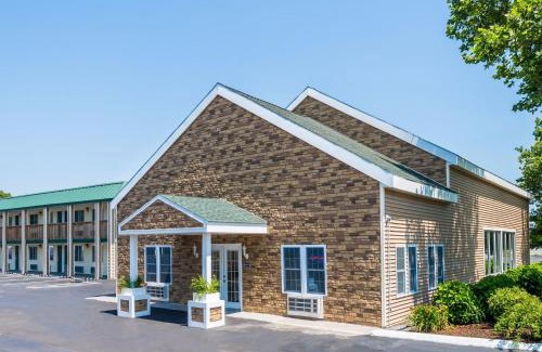 West Yarmouth Hotel | Sunbird Cape Cod Resort