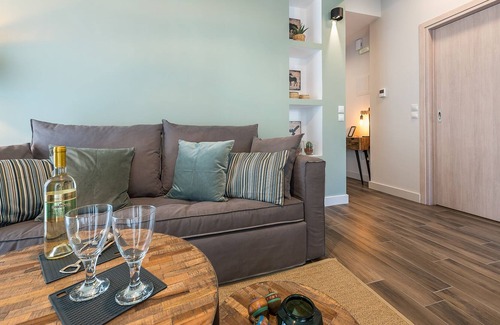 Kerameikos Apartment | "SunBow Olive"- One bedroom luxury Apartment in Dowtown Athens