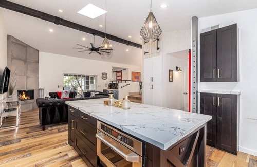 Fountain Hills House | Sunburst Estate|Htd. Pool|Putt Grn|Sleeps 14