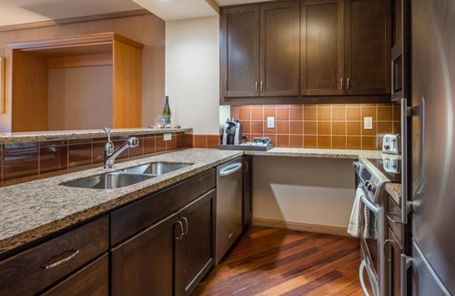 Cle Elum Condo | Suncadia One Bedroom Lodge Unit with Private Hot Tub