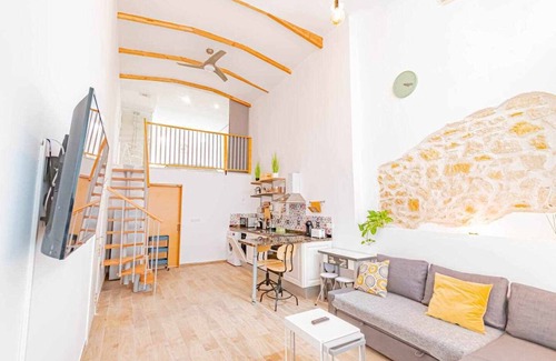 Alicante Apartment | Suncastle Romantic Loft!