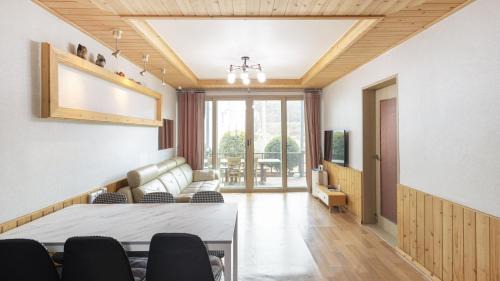 Tarimok House | suncheon romance pension