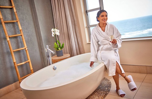 Durban Beachfront Hotel | Suncoast Hotel & Towers