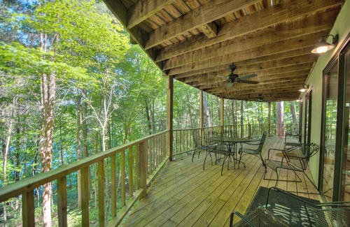 Smithville Ski Chalet | Sunday Morning (Dog-Friendly)