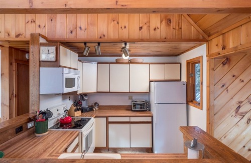 Sunday River Area House | Sunday River Village Chalet | 3 Bed, 3 Bath