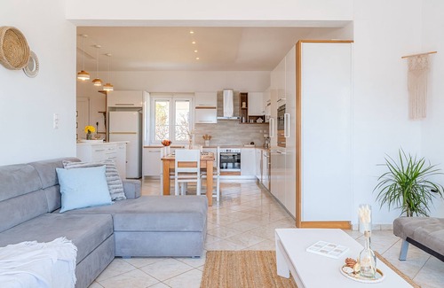 Fofola House | Sunday's Seascapen
