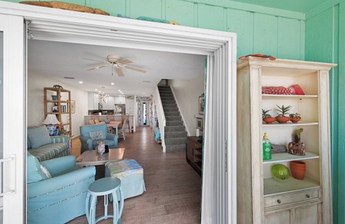 Boca Grande House | Sundown 23 - 2 Bed/2.5 Bath - BEACHFRONT - Close to Restaurants & Shops