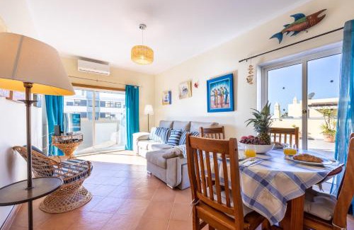 Albardeira Apartment | Sundowners Apartment by Seewest