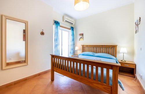 Albardeira Apartment | Sundowners Apartment by Seewest