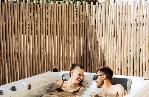 Saint-Jean-de-Monts House | SUNELIA LUXURY TAOS AND SPA 1bed/2/3p - 19m² - Exotic pergola sleeps 3